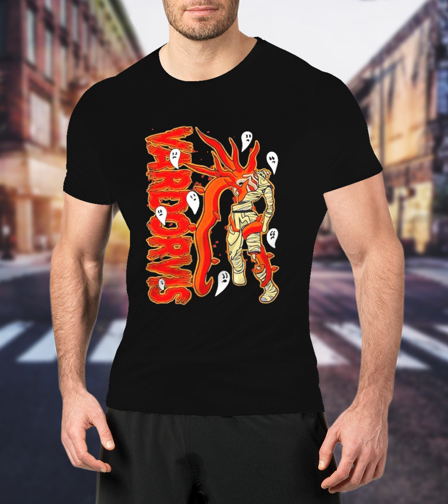 Vardorvis Mummy With Ghosts Foxes T-Shirt