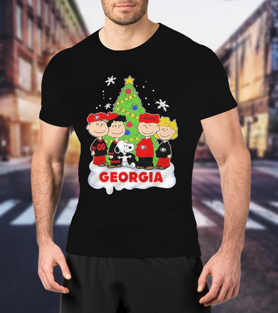 Georgia Bulldogs Snoopy And Friends Christmas T-Shirt