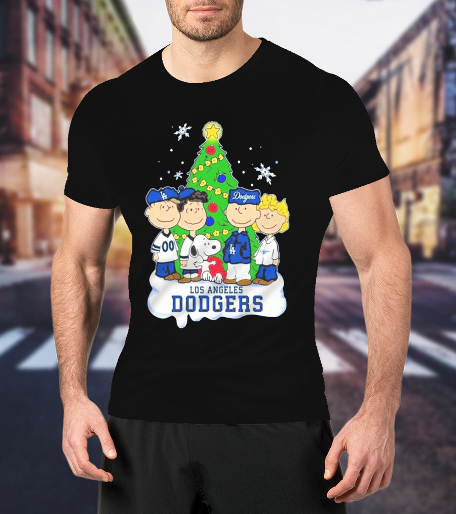 Los Angeles Dodgers Christmas With Snoopy And Peanuts Characters T-Shirt