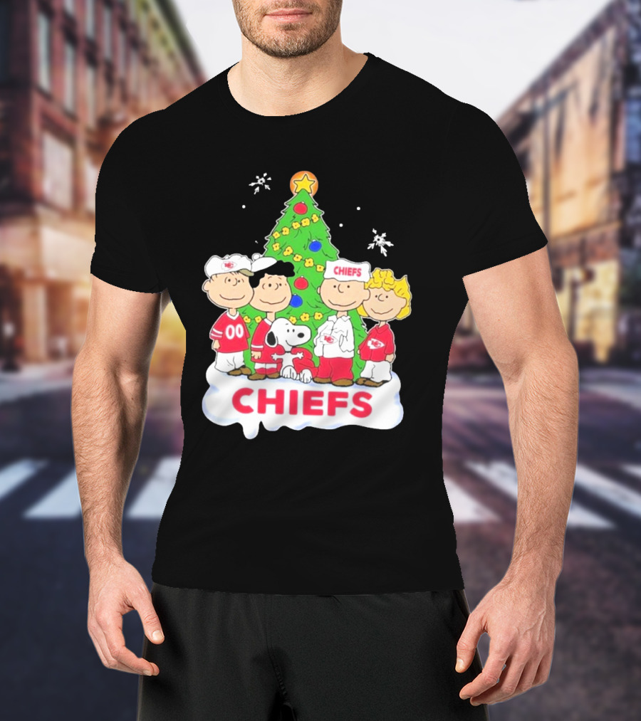 Kansas City Chiefs Snoopy Christmas Peanuts Characters Chiefs NFL Holiday T-Shirt