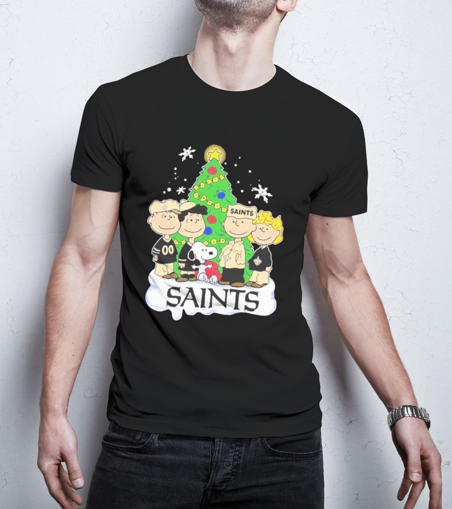New Orleans Saints Snoopy Christmas Tree Peanuts Characters Snowflakes T-Shirt