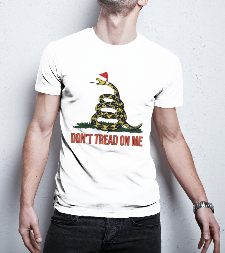 Don’t Tread On Me Christmas Santa Hat Gadsden Flag T-Shirt
