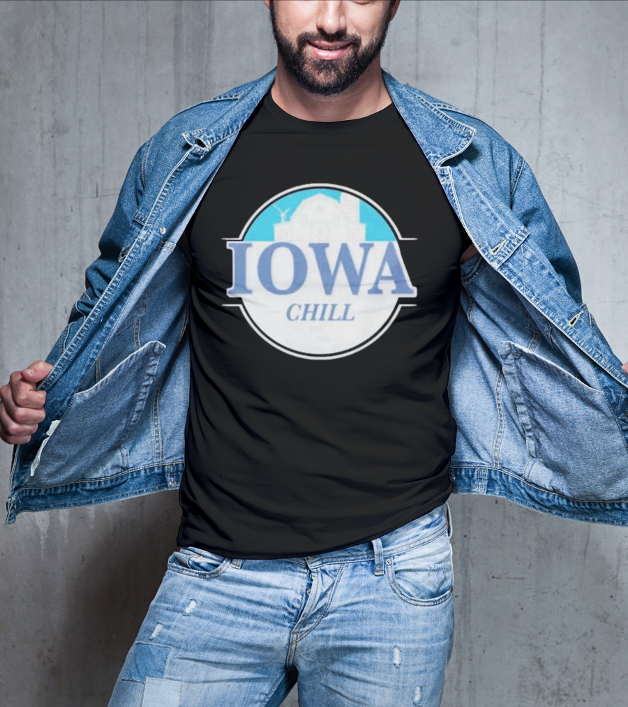Iowa Chill Barn Windmill Circle T-Shirt