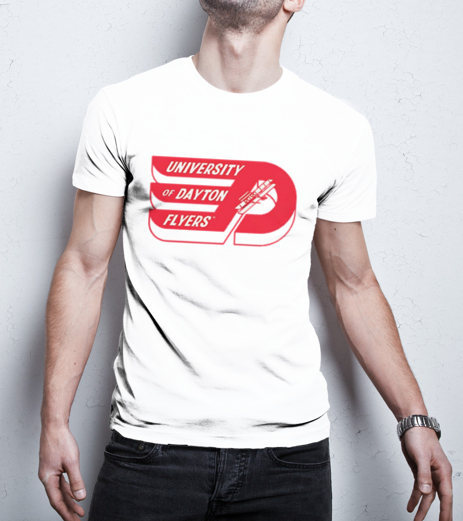 UNIVERSITY OF DAYTON FLYERS 1974 VINTAGE T-Shirt