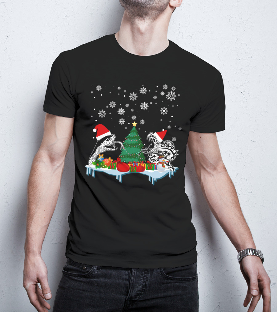 Snake Merry Christmas Snowflakes Santa Hats Holiday Scene T-Shirt