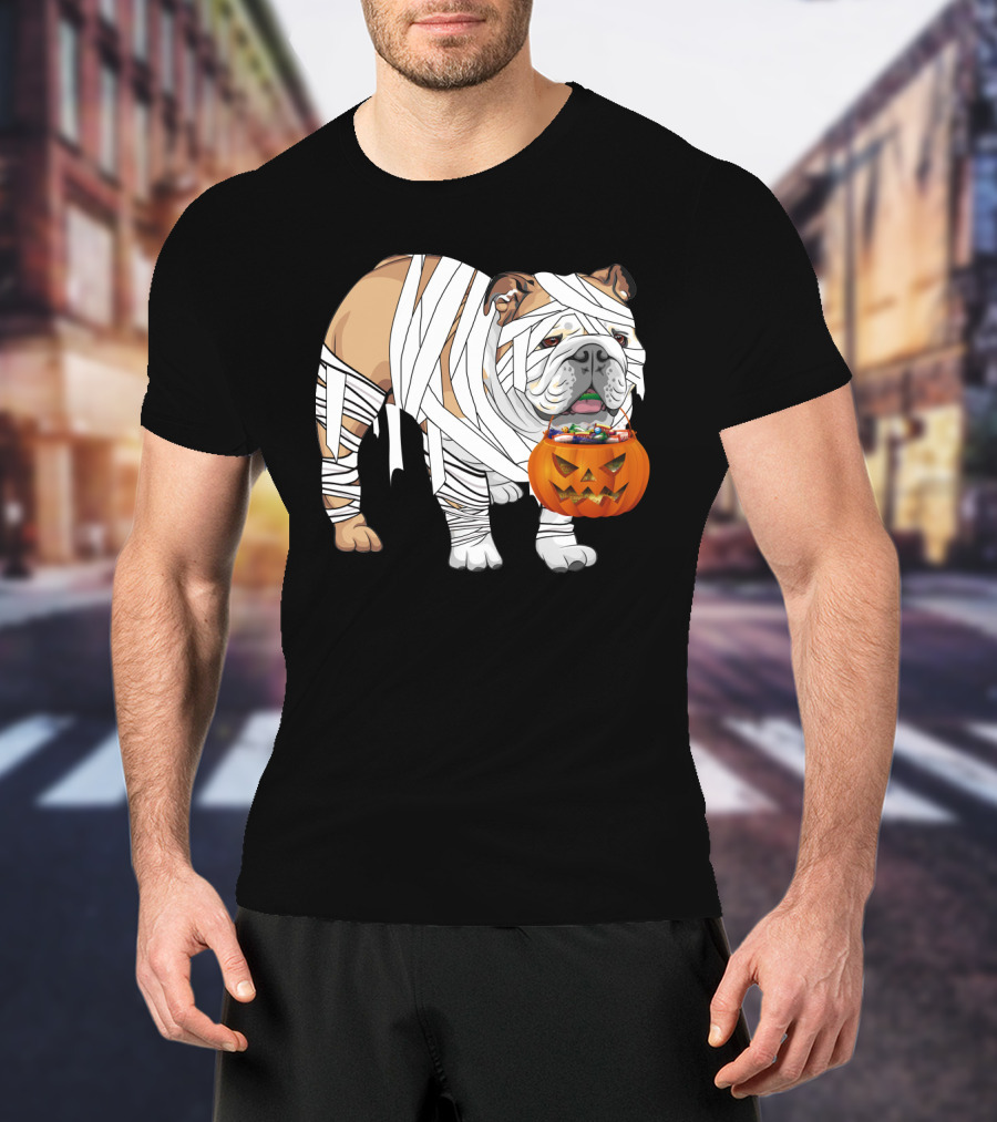 Halloween Bulldog Wrapped As Mummy Holding Pumpkin Candy Bucket T-Shirt