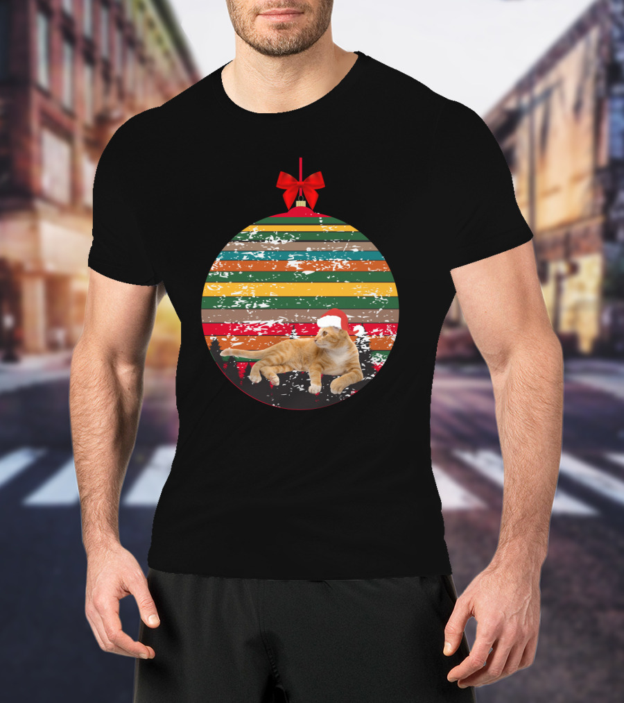 Christmas Vintagetees Cat In Santa Hat On Retro Striped Christmas T-Shirt
