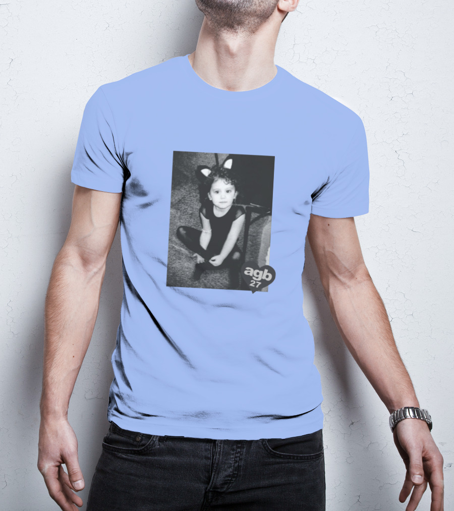 Agb 27 Vintage Style Cat Costume Photograph T-Shirt