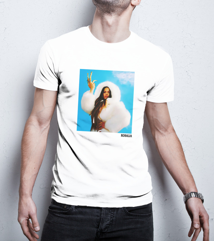 ROSALIA Dramatic Fur Coat And Gold Nails Blue Sky T-Shirt