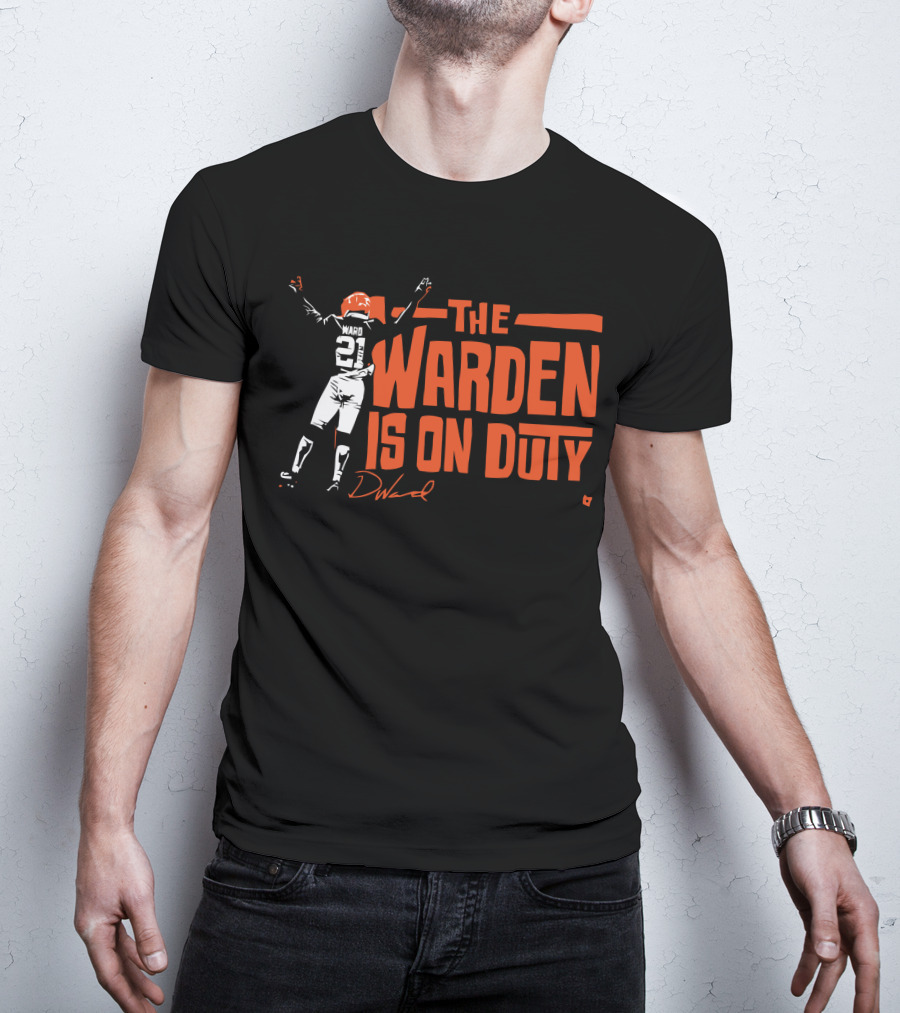 The Warden Denzel Ward Is On Duty 21 Signature Football T-Shirt