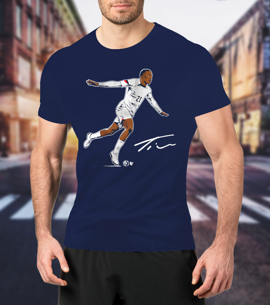 Timothy Weah Signature Soccer Art With Player 21 And Tim Autograph T-Shirt