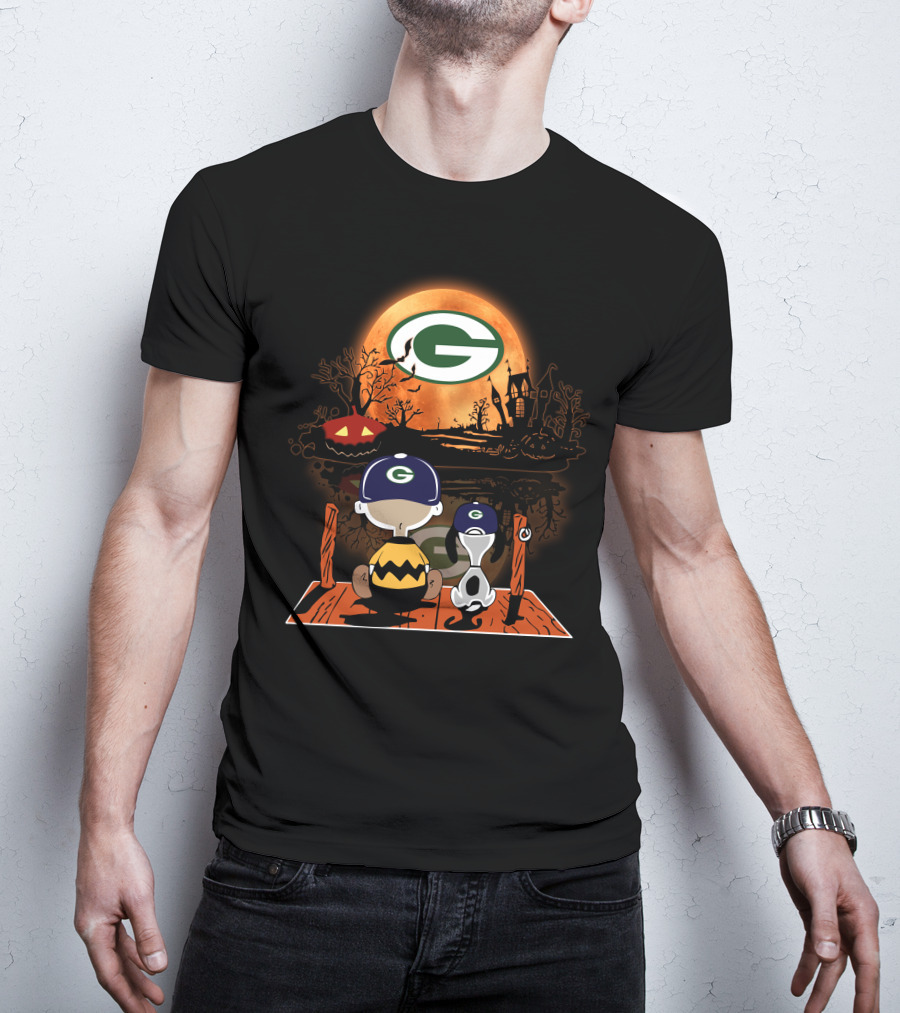 Charlie Brown And Snoopy Halloween Scene With Green Bay Packers T-Shirt