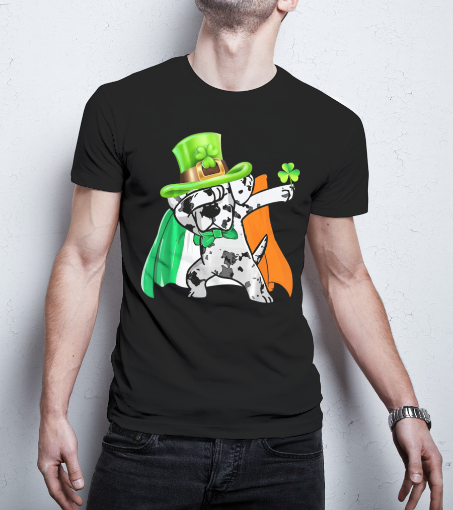 Dabbing Great Dane Irish Flag Shamrock Hat Cape T-Shirt