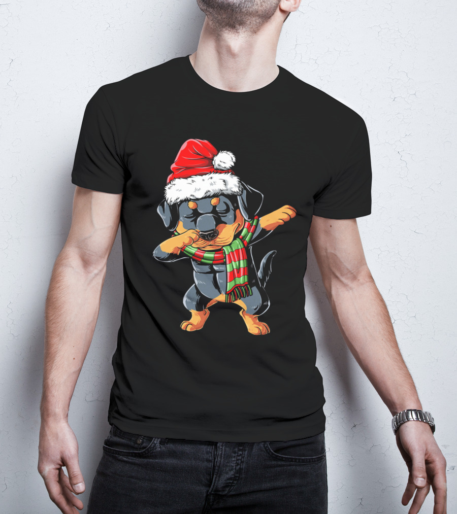 Dabbing Rottweiler Santa With Christmas Hat And Scarf T-Shirt