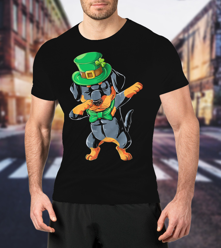 Rottweiler Dabbing Green Leprechaun Hat St Patrick's Day Bow Tie T-Shirt