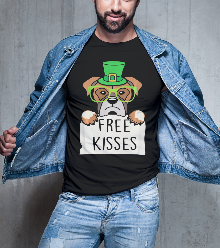 Free Kisses Boxer Dog Leprechaun St Patrick Hat Green Glasses T-Shirt