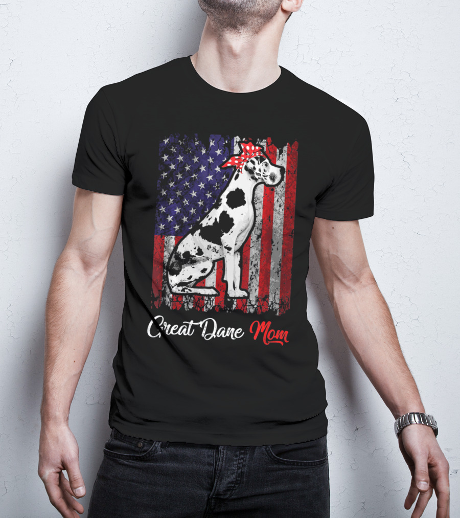 Great Dane Mom Patriotic USA Flag T-Shirt