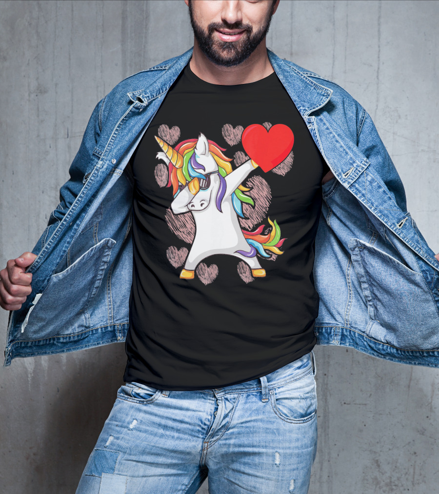 Funny Dabbing Unicorn Holding Heart Valentines T-Shirt