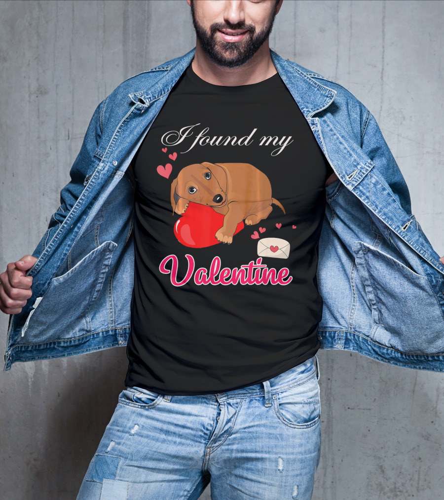 I Found My Valentine Cute Dachshund With Heart And Love Letter T-Shirt