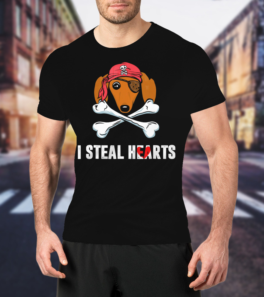 I Steal Hearts Dachshund Pirate Dog With Skull Crossbones Bandana Eyepatch T-Shirt