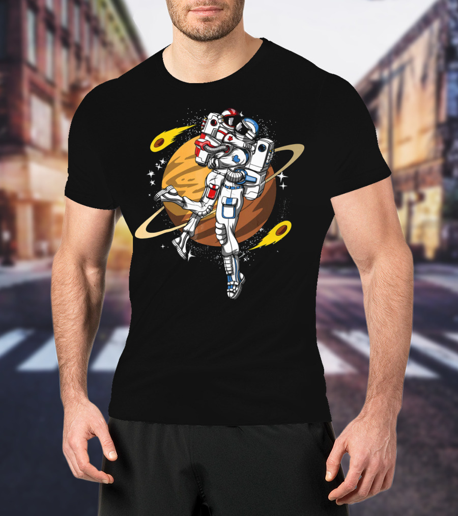 Space Astronaut Couple Valentines Day Planet Hug T-Shirt