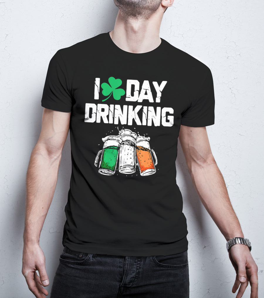 I Love Day Drinking Lucky Shamrock And Irish Flag Beer Mugs T-Shirt