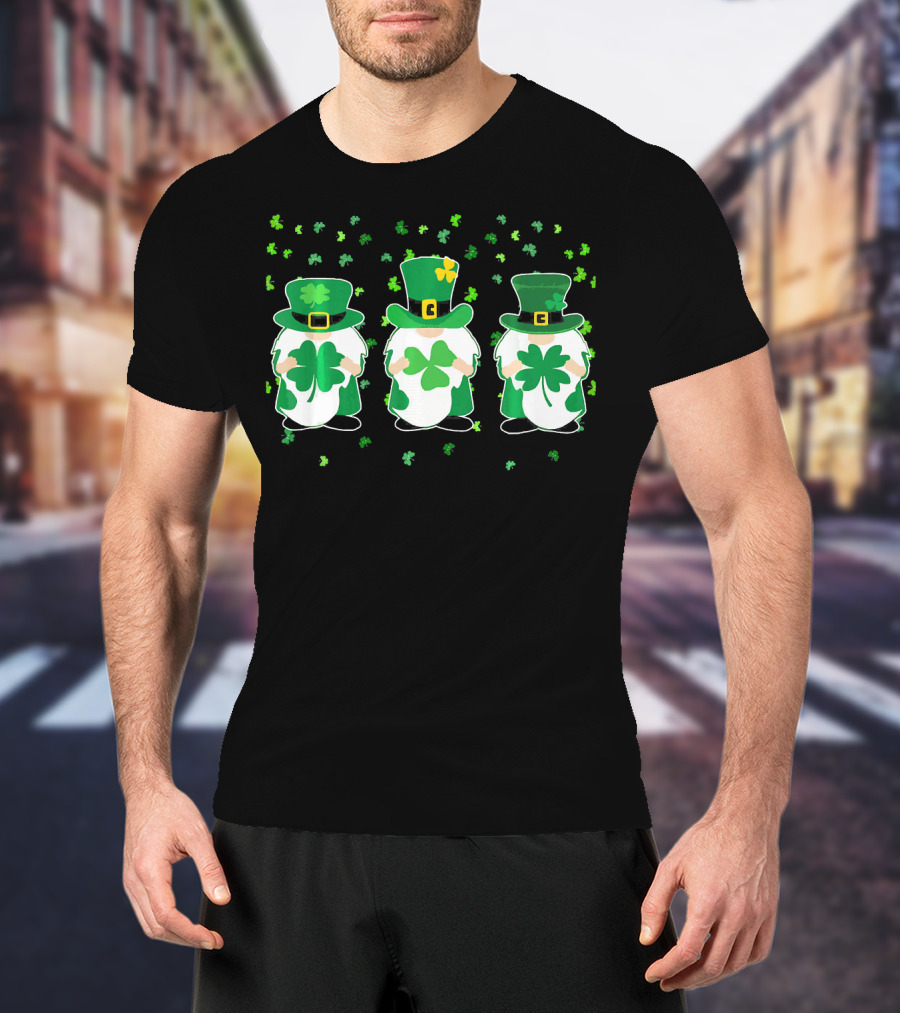Irish Gnome Leprechaun Tomte With Shamrocks And Green Top Hats T-Shirt