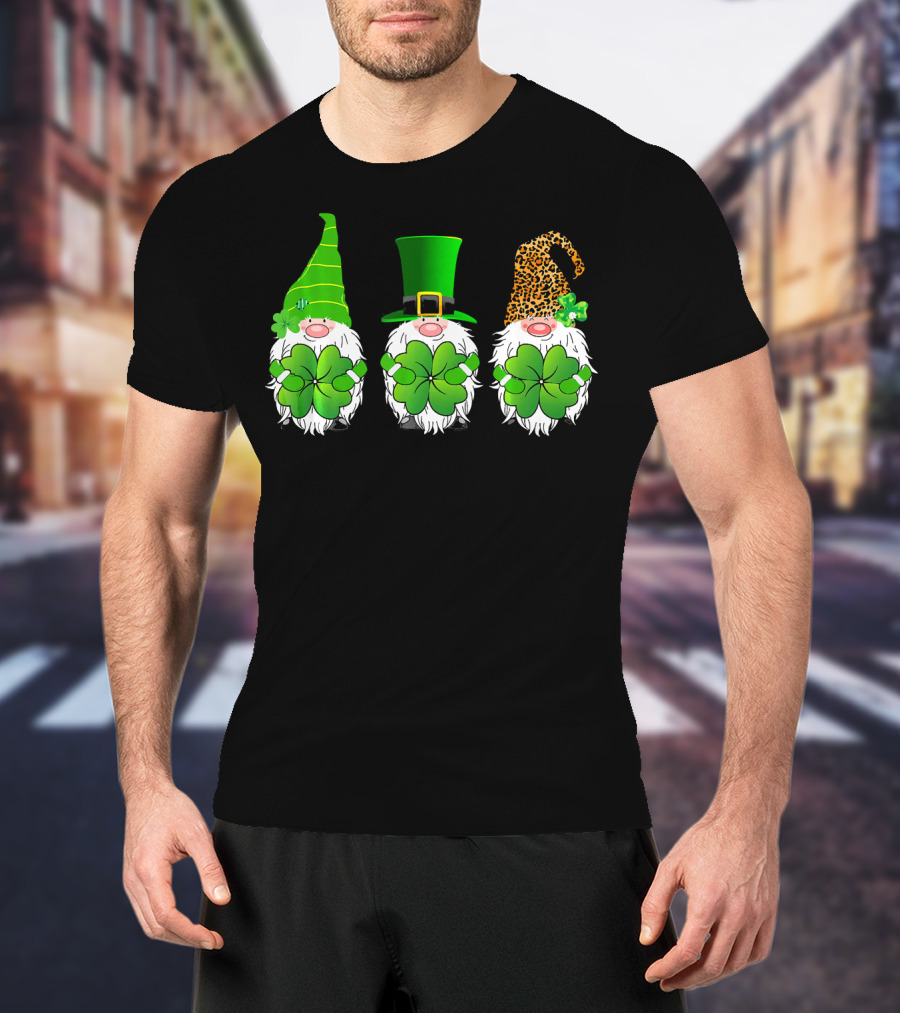 Gnomes Shamrock Leprechaun Green Leopard Saint Patrick's Day T-Shirt