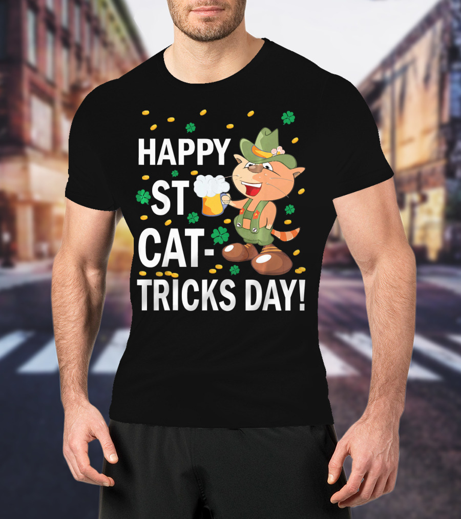 Happy St Cat-Tricks Day Cat Leprechaun Drinking Beer With Clovers And Gold Coins T-Shirt