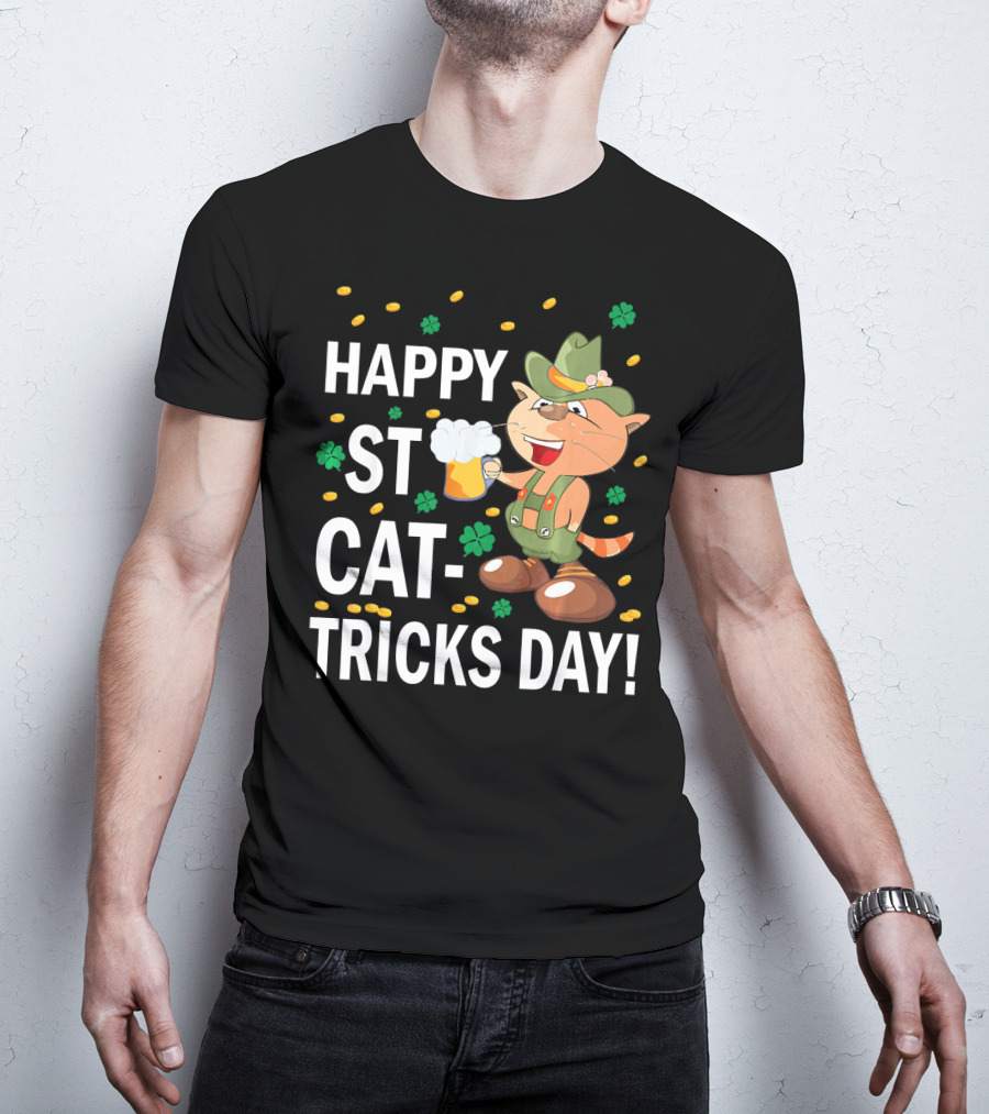Happy St Cat-Tricks Day Cat Leprechaun Drinking Beer With Clovers And Gold Coins T-Shirt
