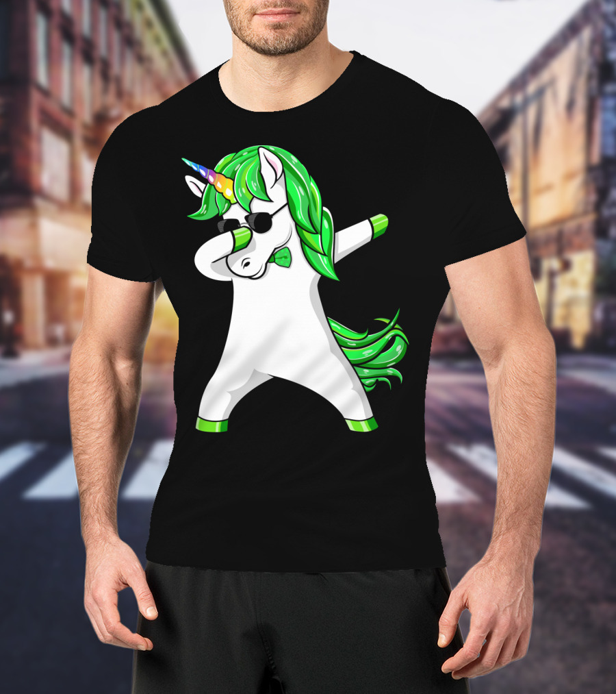 St Patricks Day Dabbing Green Unicorn T-Shirt