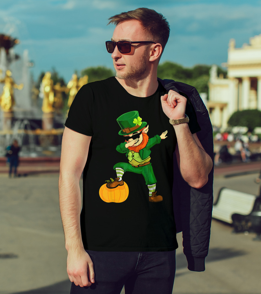 Thanksgiving Leprechaun Dabbing With Pumpkin T-Shirt