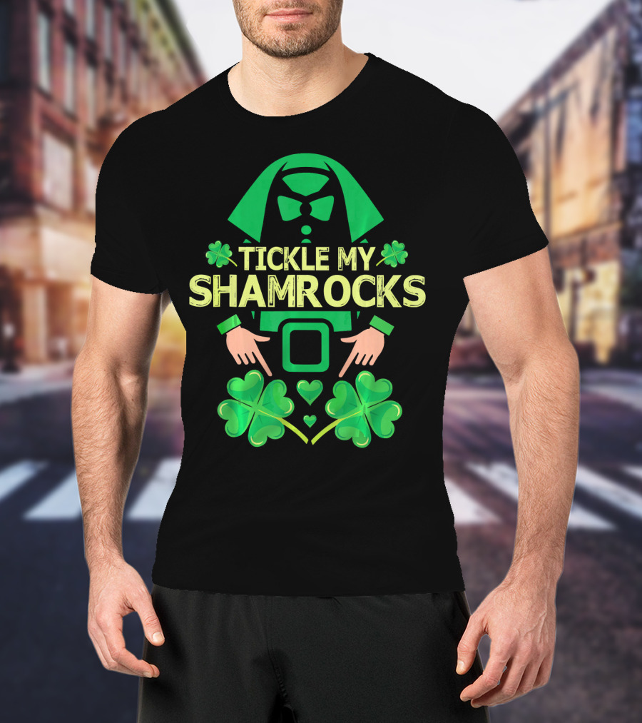 Tickle My Shamrocks Irish Leprechaun Costume Shamrock Hands Green Hearts T-Shirt