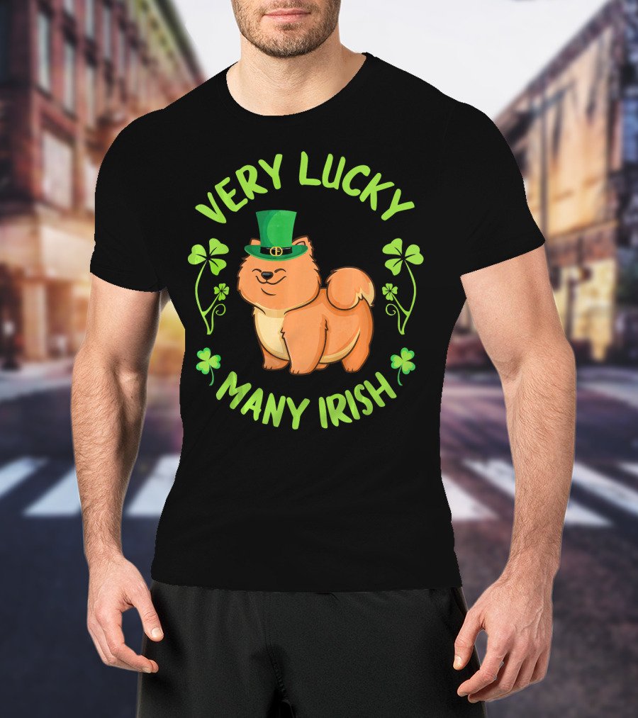 Very Lucky Many Irish Chow Chow Dog With Leprechaun Hat T-Shirt