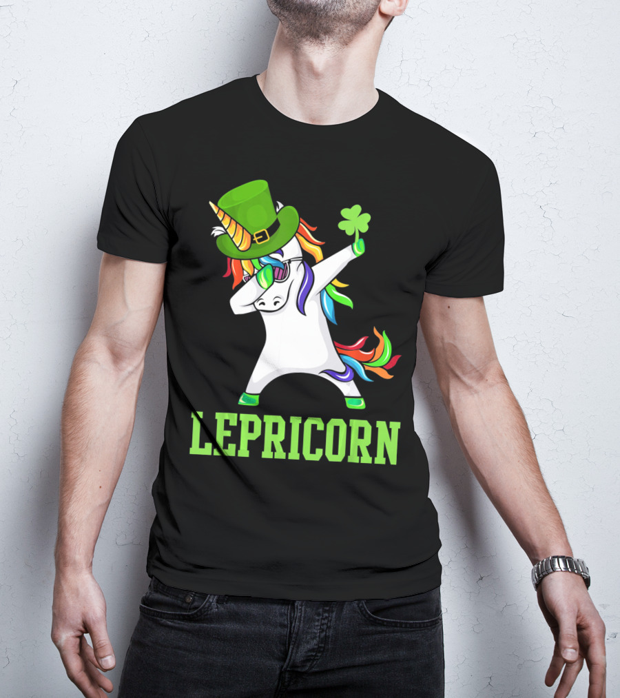 Lepricorn Lucky Irish St Patricks Day Unicorn Dabb With Shamrock Hat T-Shirt