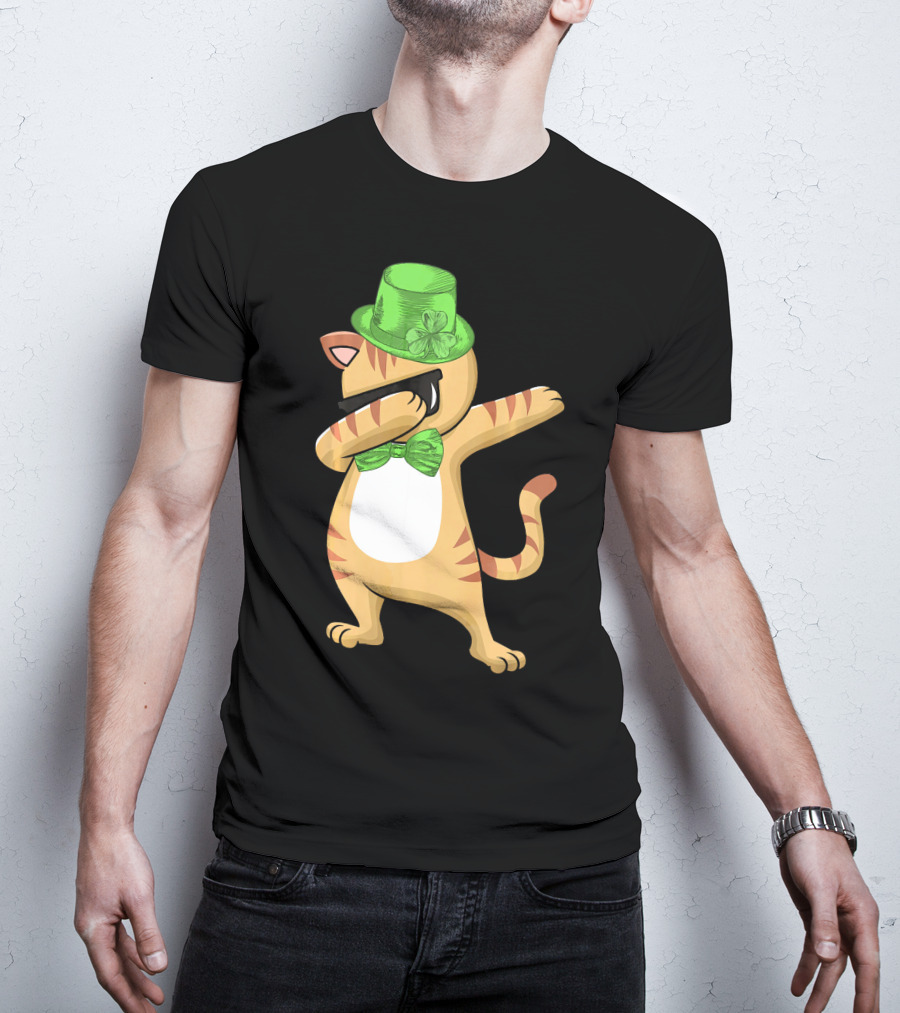 Dabbing Cat St Patricks Day Leprechaun Green Hat Clover Bow Tie T-Shirt