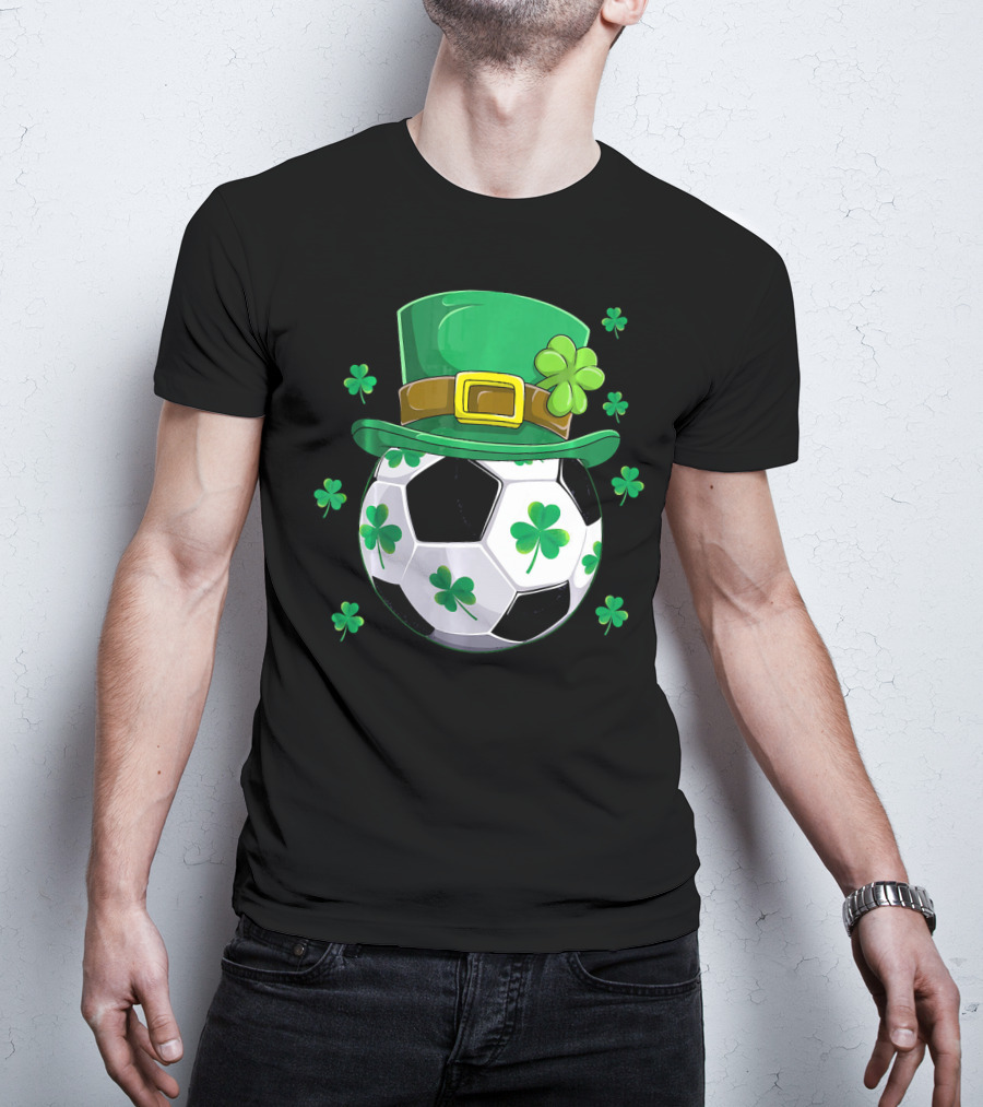 Leprechaun Hat Shamrock Soccer Ball St Patricks Day T-Shirt