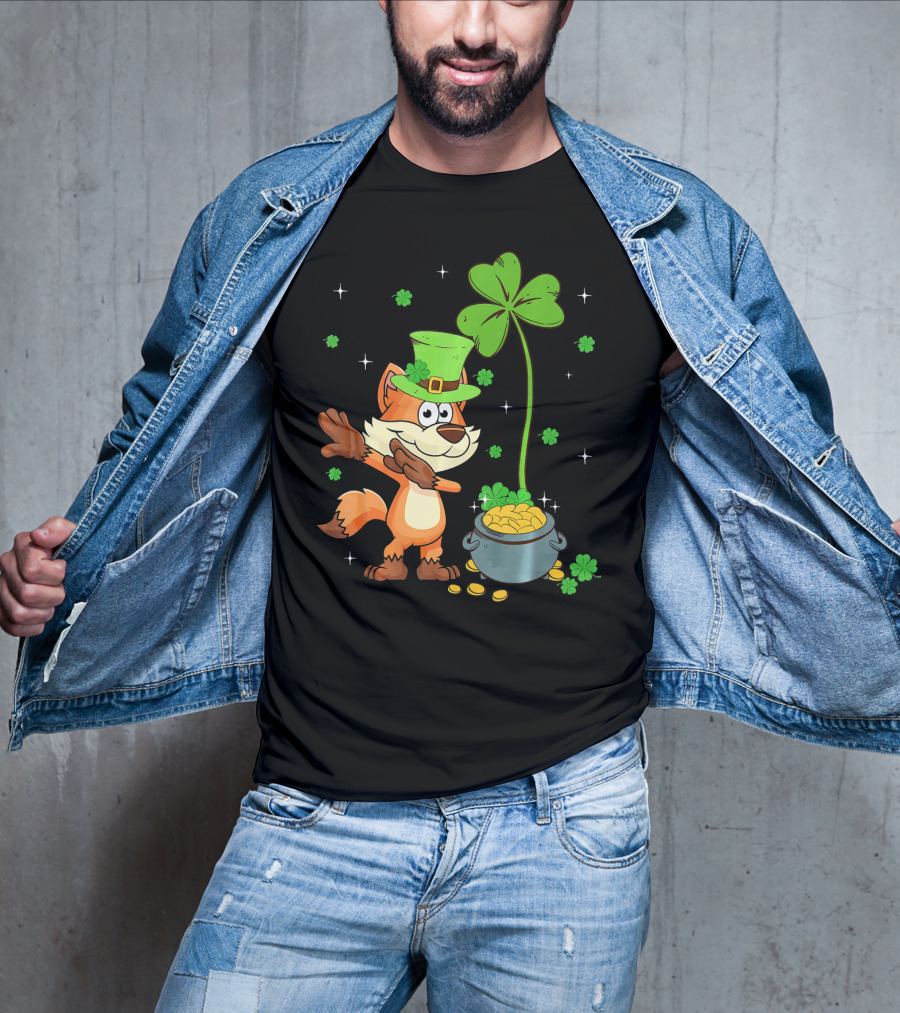 Shamrock Leprechaun Fox With Clover And Pot Of Gold T-Shirt