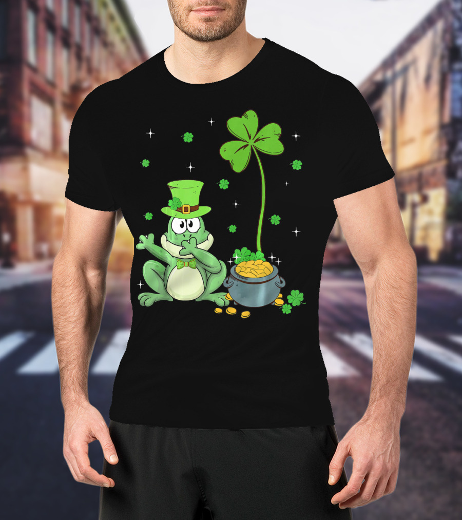 Shamrock Leprechaun Frog With Pot Of Gold And Clover Hat T-Shirt