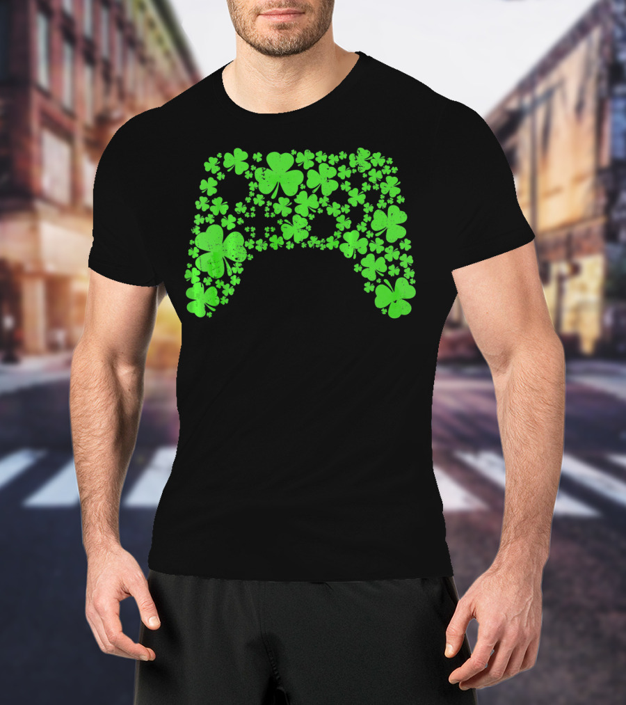 St Patricks Day Gamer Gaming Lucky Shamrock Controller T-Shirt
