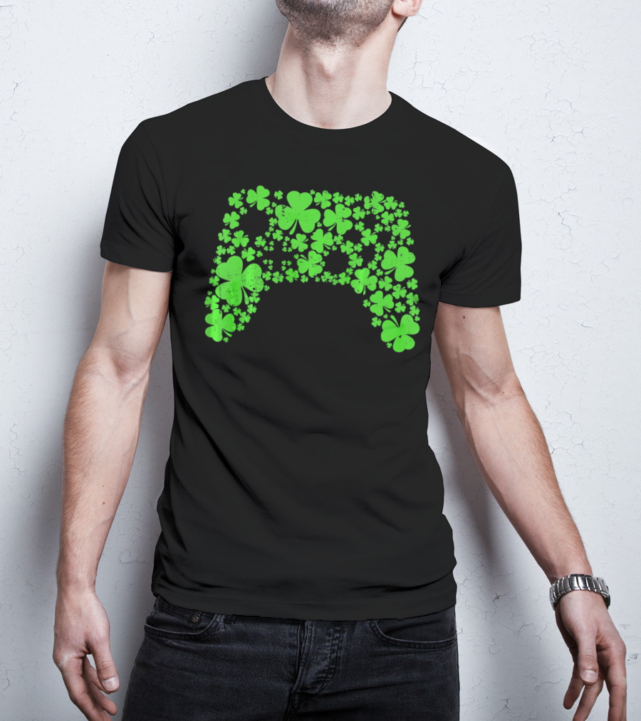 St Patricks Day Gamer Gaming Lucky Shamrock Controller T-Shirt