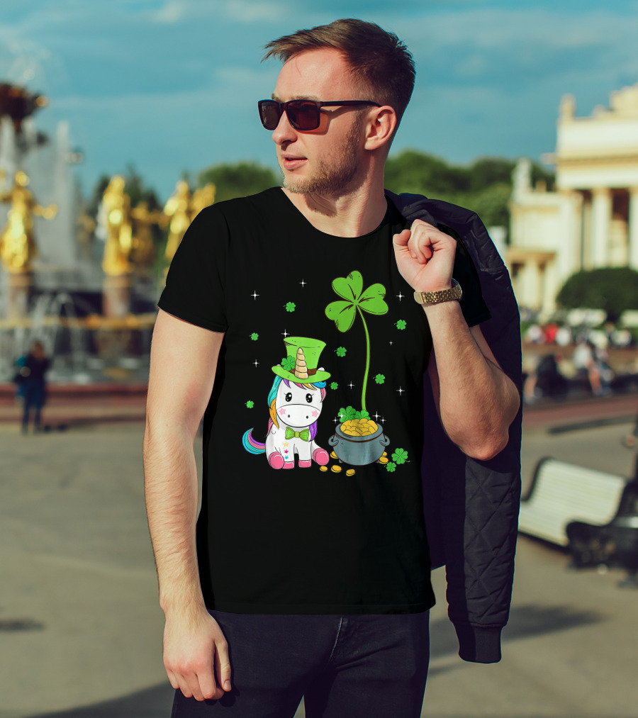 Shamrock Leprechaun Unicorn St Patricks Pot Of Gold T-Shirt
