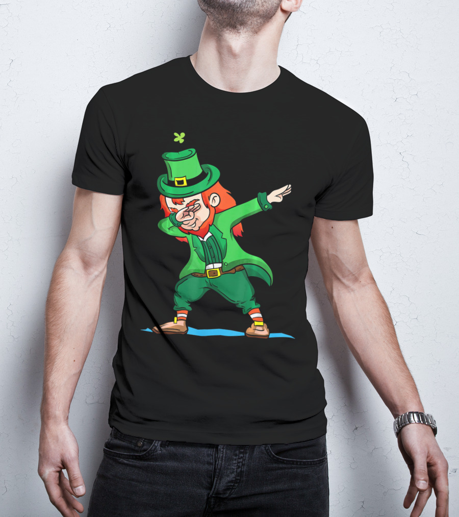 Saint Patricks Day Leprechaun Dabbing Clover Iconic Festive Green T-Shirt
