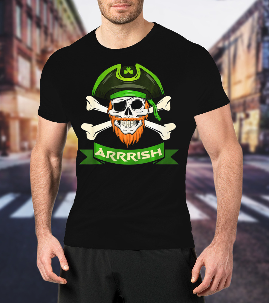 St Patricks Day Pirate Skull Arrish With Crossbones And Shamrock Hat T-Shirt