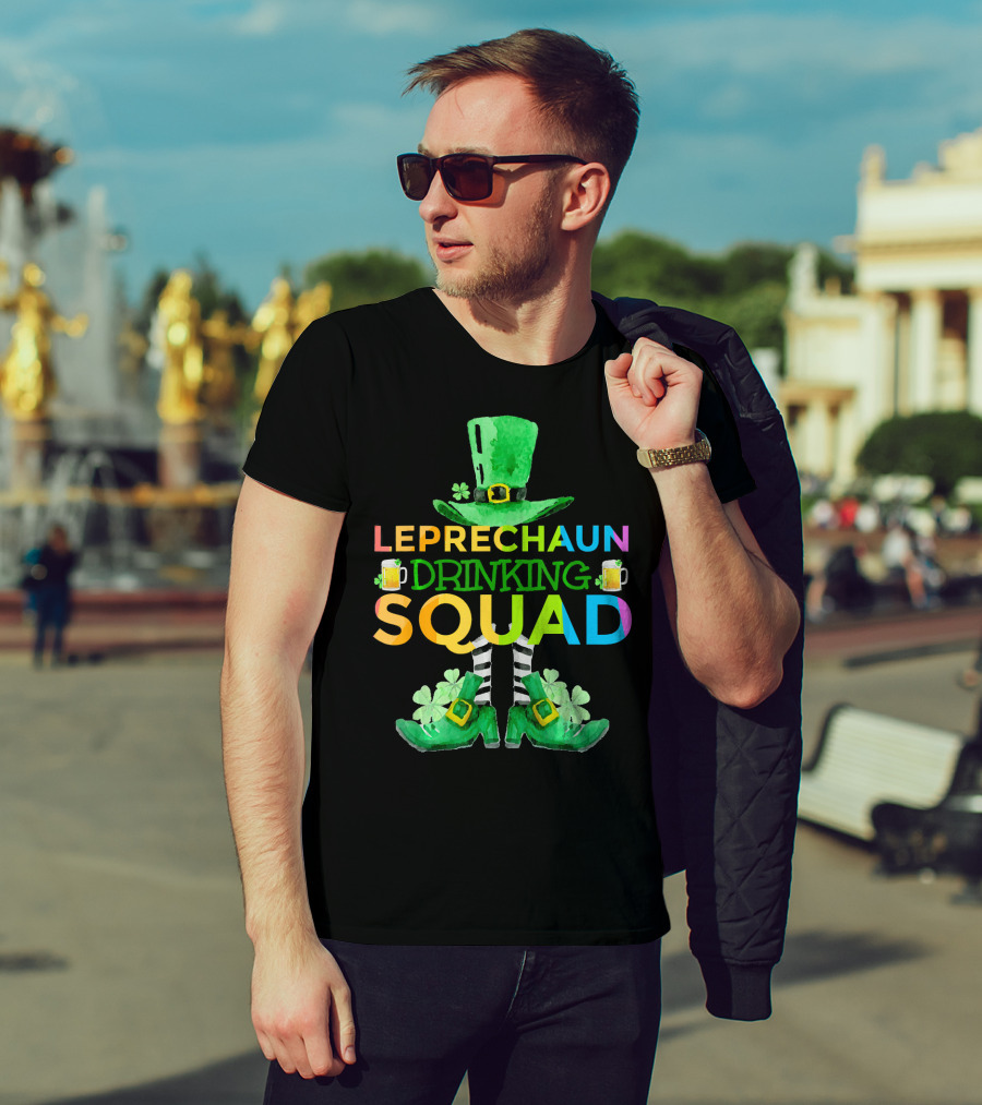 Leprechaun Drinking Squad Beer Rainbow Hat Clover Stripes T-Shirt