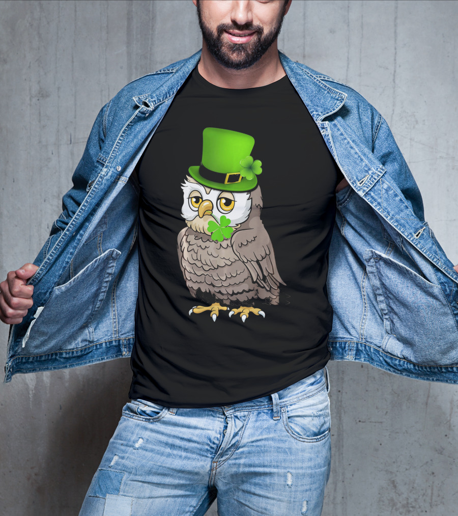 St Patricks Day Owl Wearing Green Hat With Shamrock Clove T-Shirt