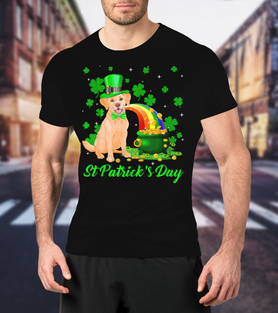 St Patrick's Day Leprechaun Golden Retriever T-Shirt