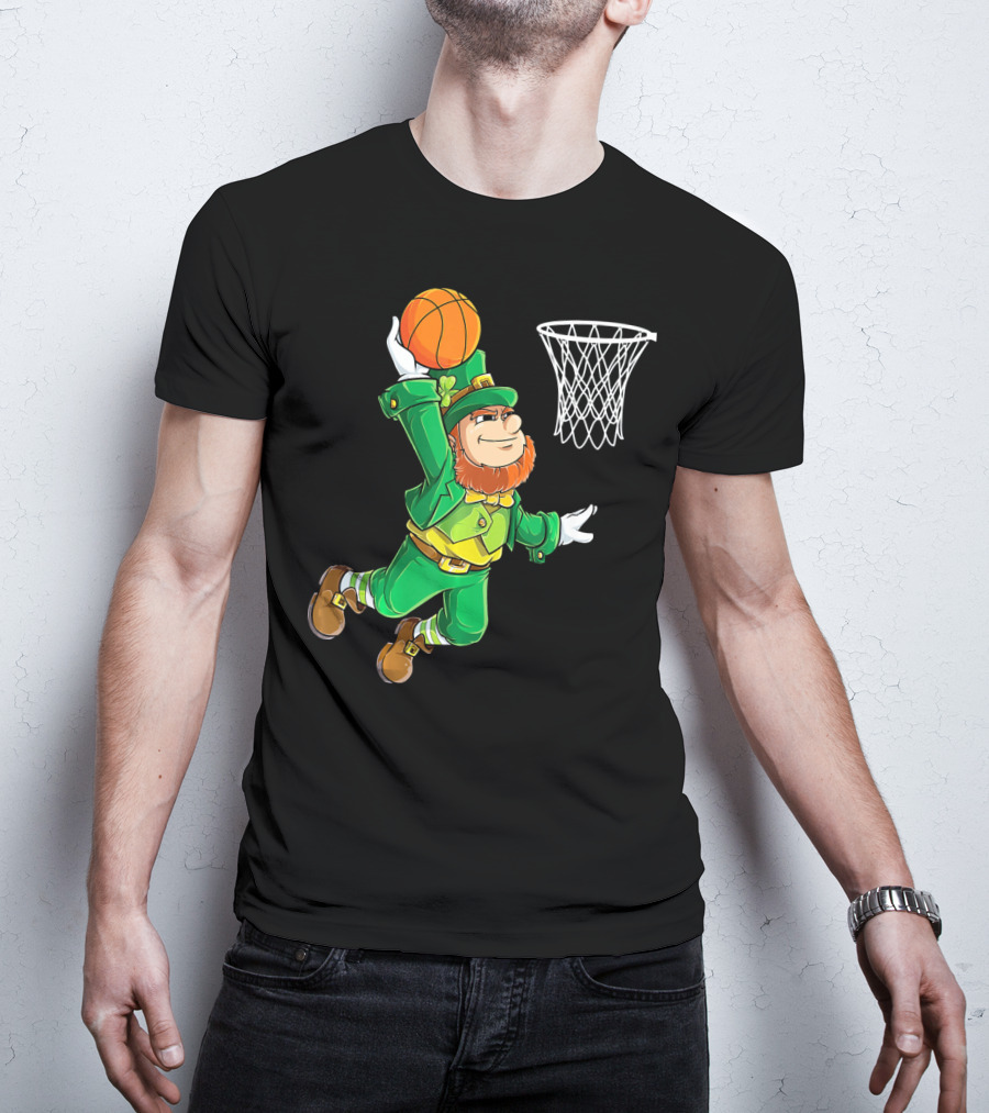 Leprechaun Basketball Dunk St Patrick's Day T-Shirt