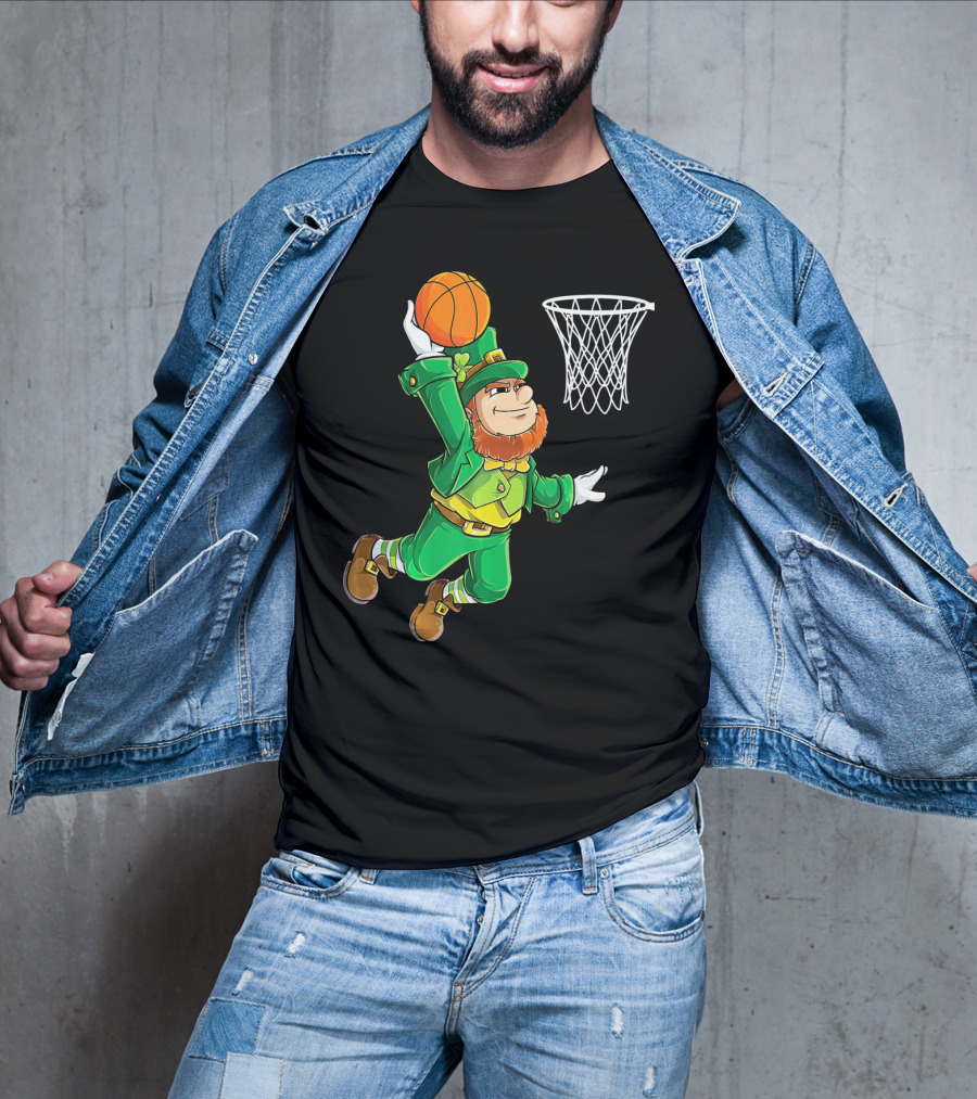 Leprechaun Basketball Dunk St Patrick's Day T-Shirt