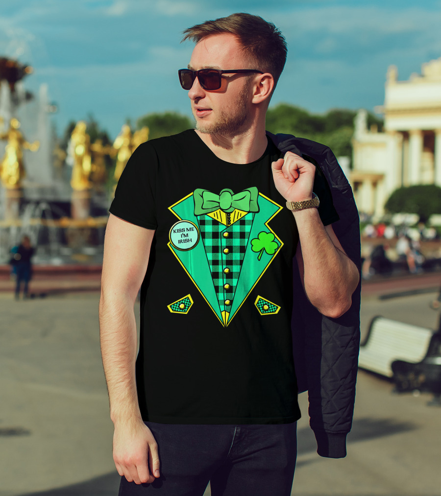 Kiss Me I'm Irish Leprechaun Costume Look With Bow Tie And Shamrock T-Shirt